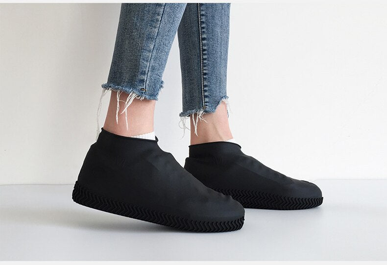 Reusable non slip, silicone outdoor shoe cover. waterproof. Great for cycling in rainy weather.