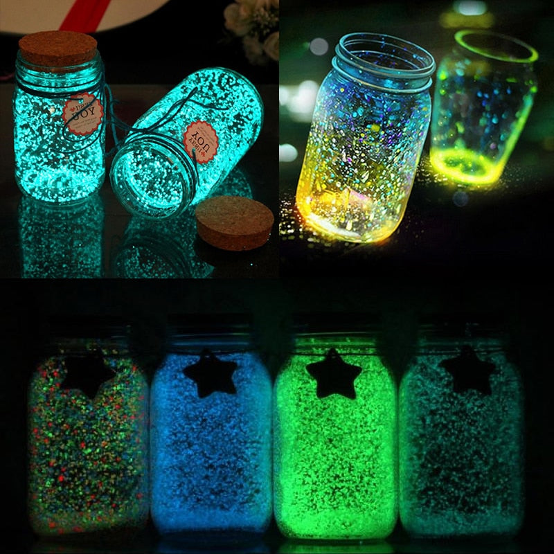 10/30g Luminous fluorescent Sand.  Glows in the dark.  Beautiful on a patio or in a garden.