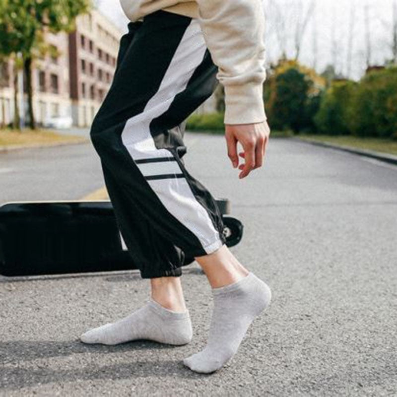 5 Pairs Low Cut Men/Women Cotton Sports Socks. Solid Black White Or Gray.