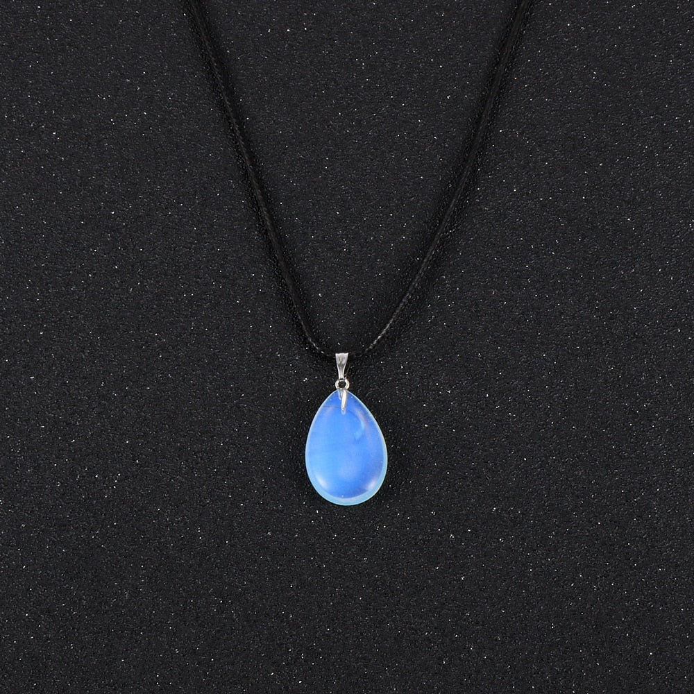 Women Natural Water Drop Pendant Necklace. Easy To Wear As A Necklace OR Choker with a Variety of Stones.