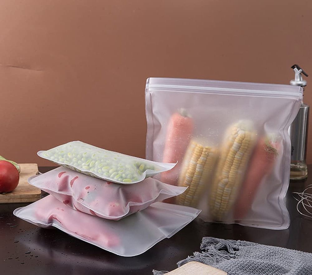 Reusable/leakproof silicone ziplock storage bags. Keeps all stored food fresh