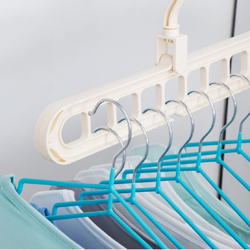 Plastic multi-port support hangers for Clothes.