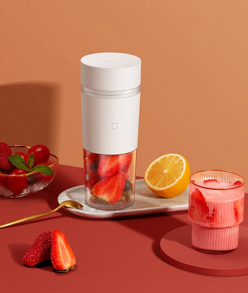 XIAOMI MIJIA USB Mini Electric Stainless Steel Fruit Juicer.