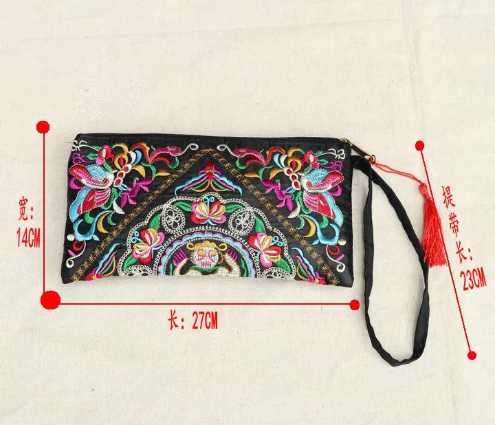 Women's Embroidered Clutch Bag