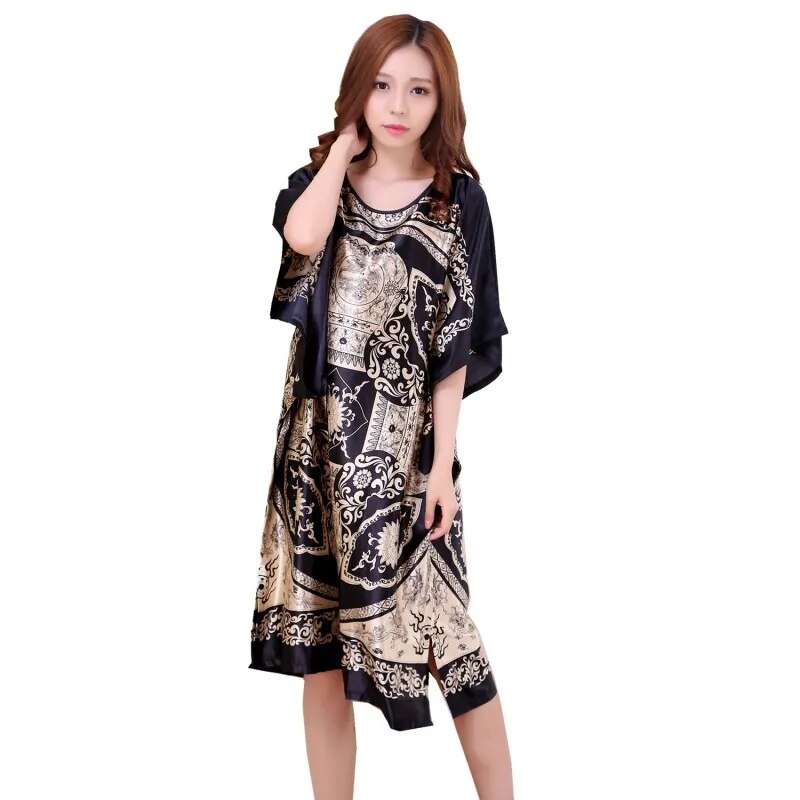 Women's Silk Short Sleeve Nightshirt.