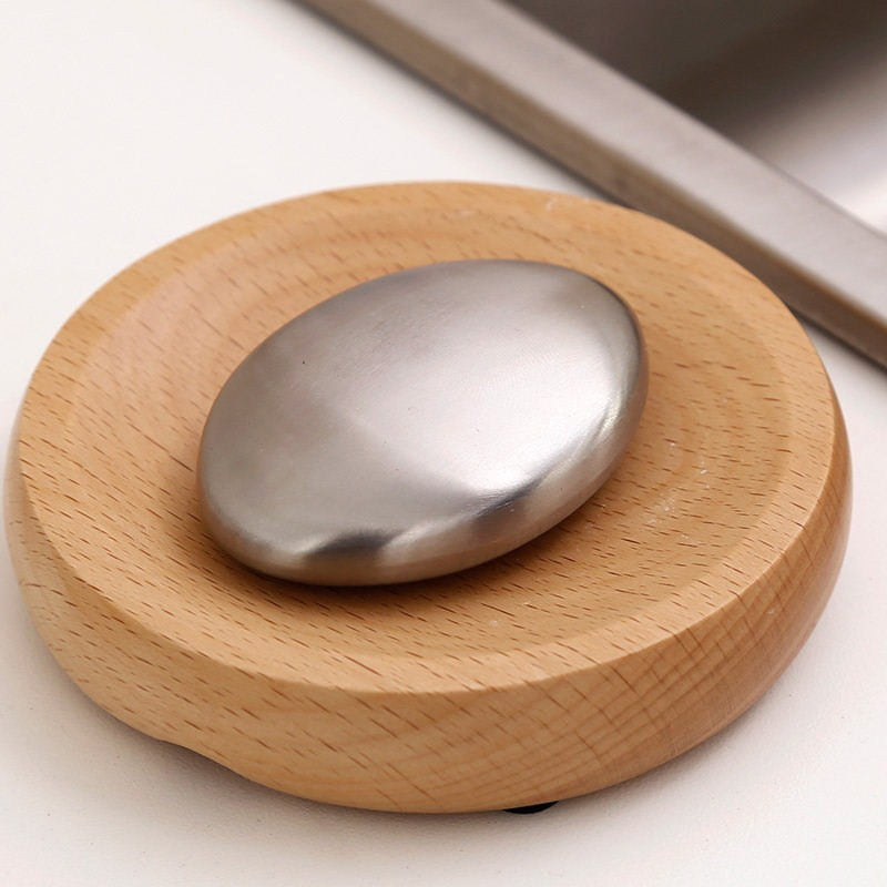 Stainless Steel Deodorizing Metal Soap. Eliminates odors such as garlic and fish.