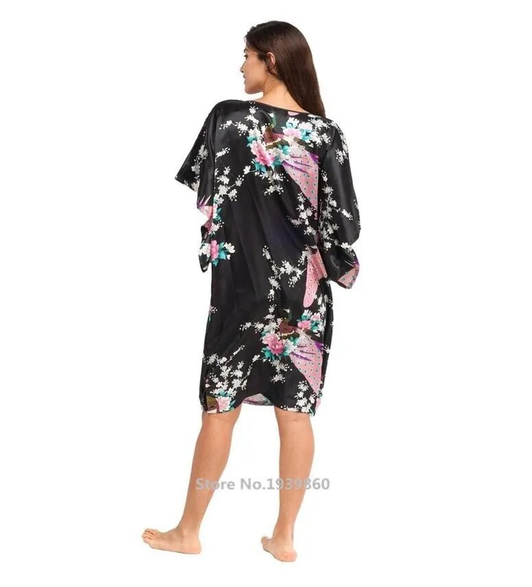 Women's Silk Short Sleeve Nightshirt.