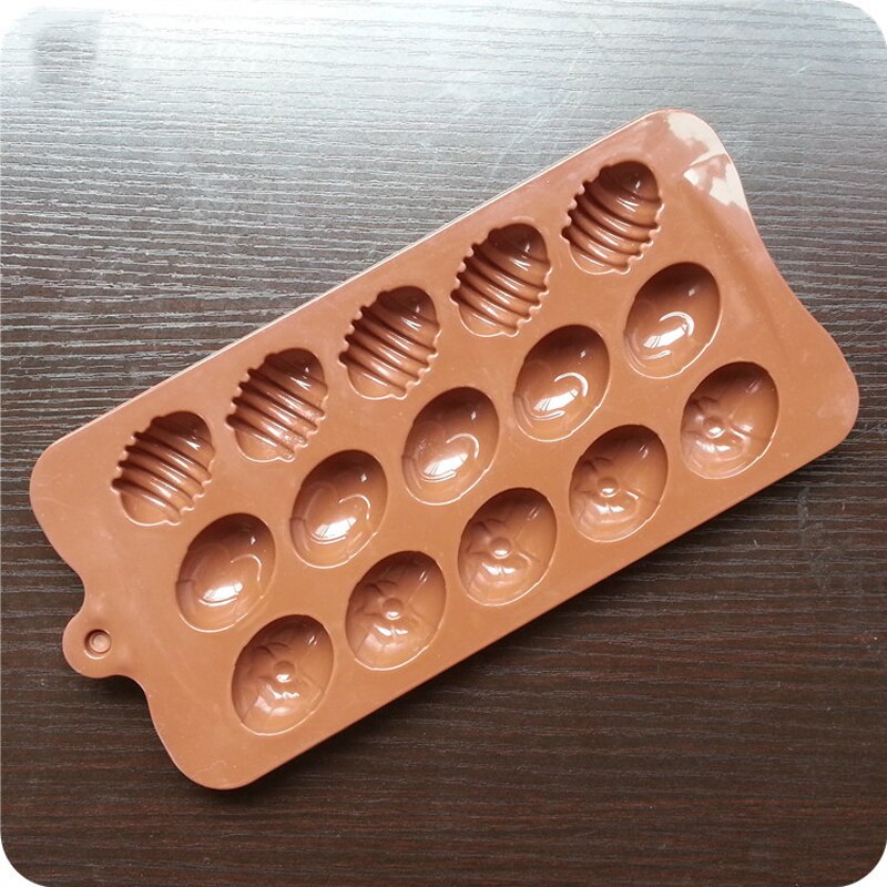 Easter Eggs Chocolate Silicone Mold. Makes 15 Easter Eggs.