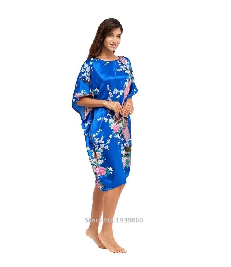 Women's Silk Short Sleeve Nightshirt.