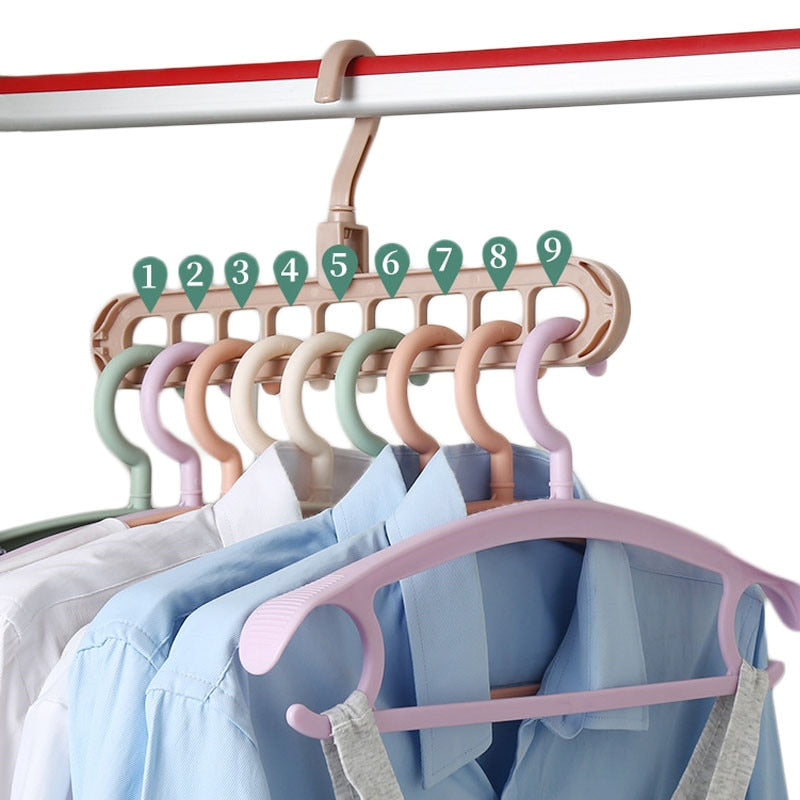 Plastic multi-port support hangers for Clothes.