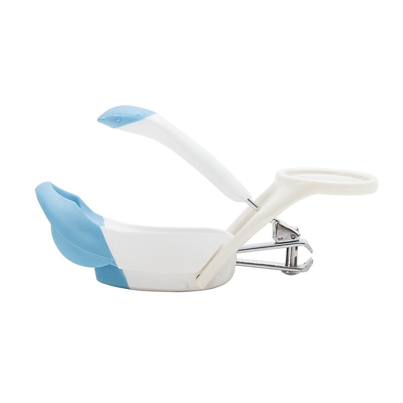 Foldable stainless steel baby nail clipper with magnifier safety zoom glass.