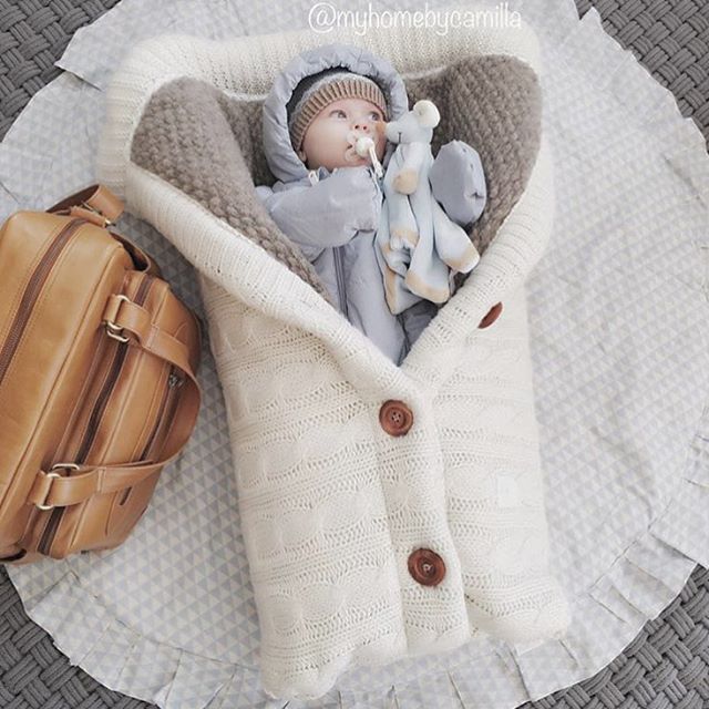 Baby Wool  Button Up Sleeping Bag, Cozy for Autumn Weather in strollers.