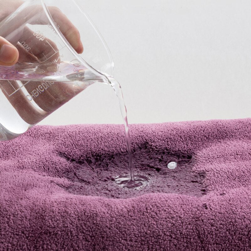 Women's Soft and Absorbent Bathrobe.