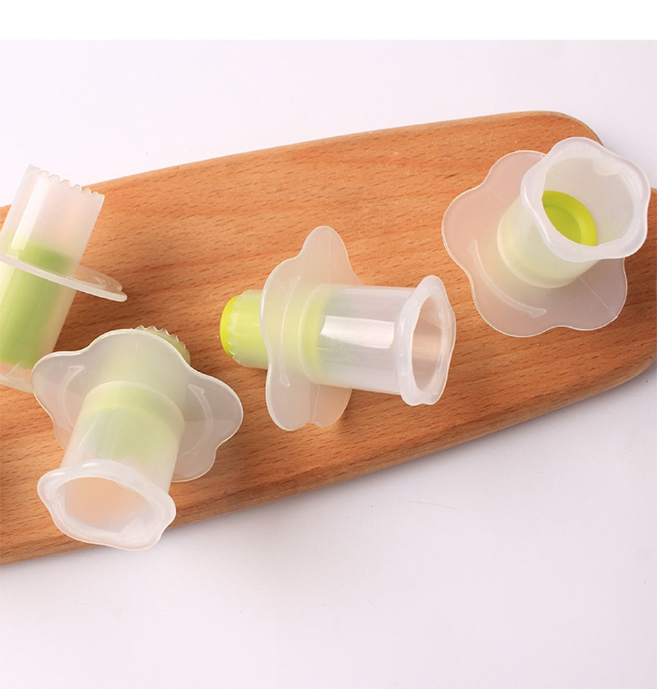 SILIKOLOVE Decorating Cupcake Corer.