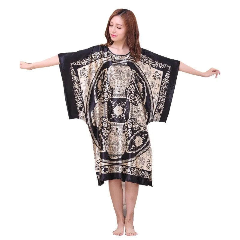 Women's Silk Short Sleeve Nightshirt.