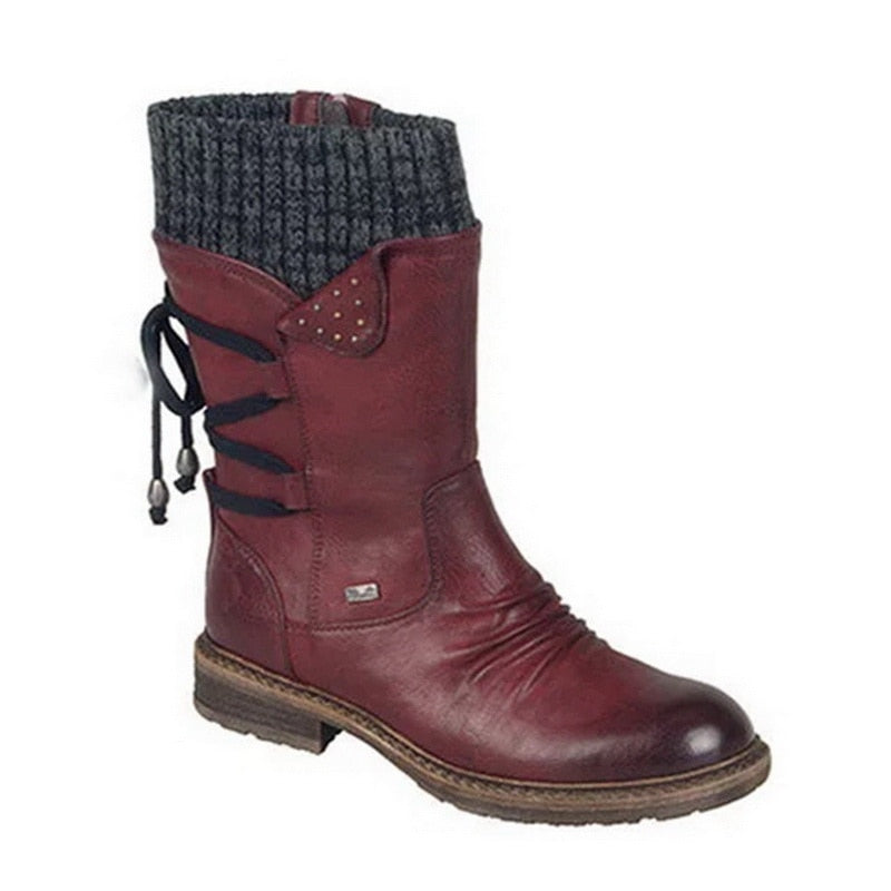 Women's winter/autumn flat heel boots with knitted patchwork.
