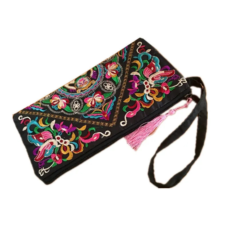 Women's Embroidered Clutch Bag