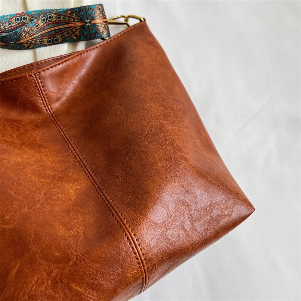 MOODS Soft PU Leather Designer Luxury Shoulder Bag.