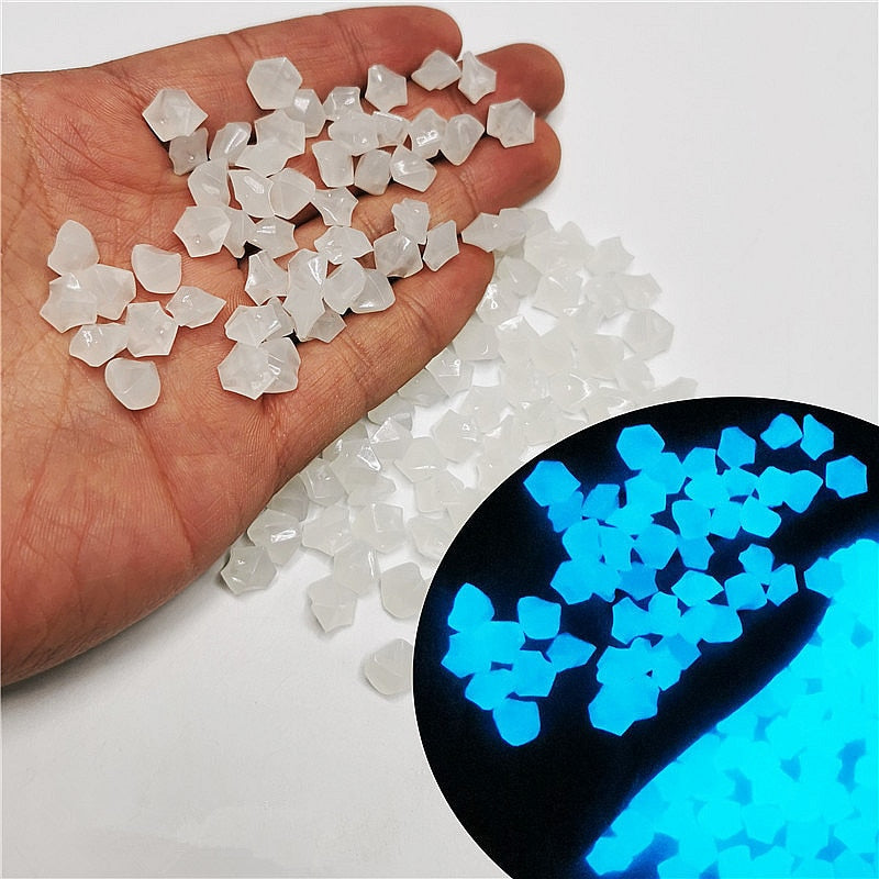 500 Or 1000Pcs Glow In The Dark Garden Pebbles. Crystal Rocks To Use in Your Fish Tank Or A Decorative Bowl.