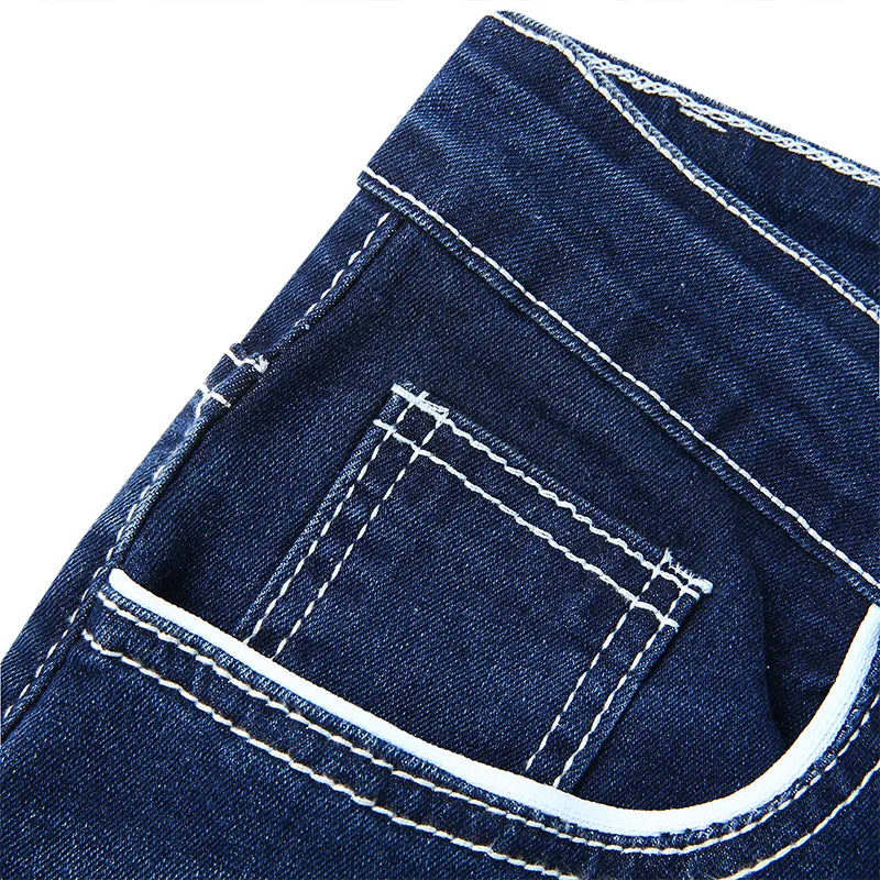 Men Stretch Denim Straight Leg Jeans With Pockets.