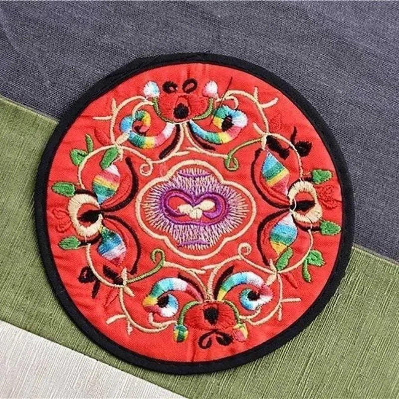 4PCS/set Embroidery Cloth Protective Coaster Mats