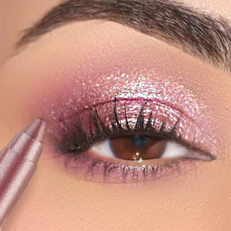 Pearlescent Eyeshadow Pencil.