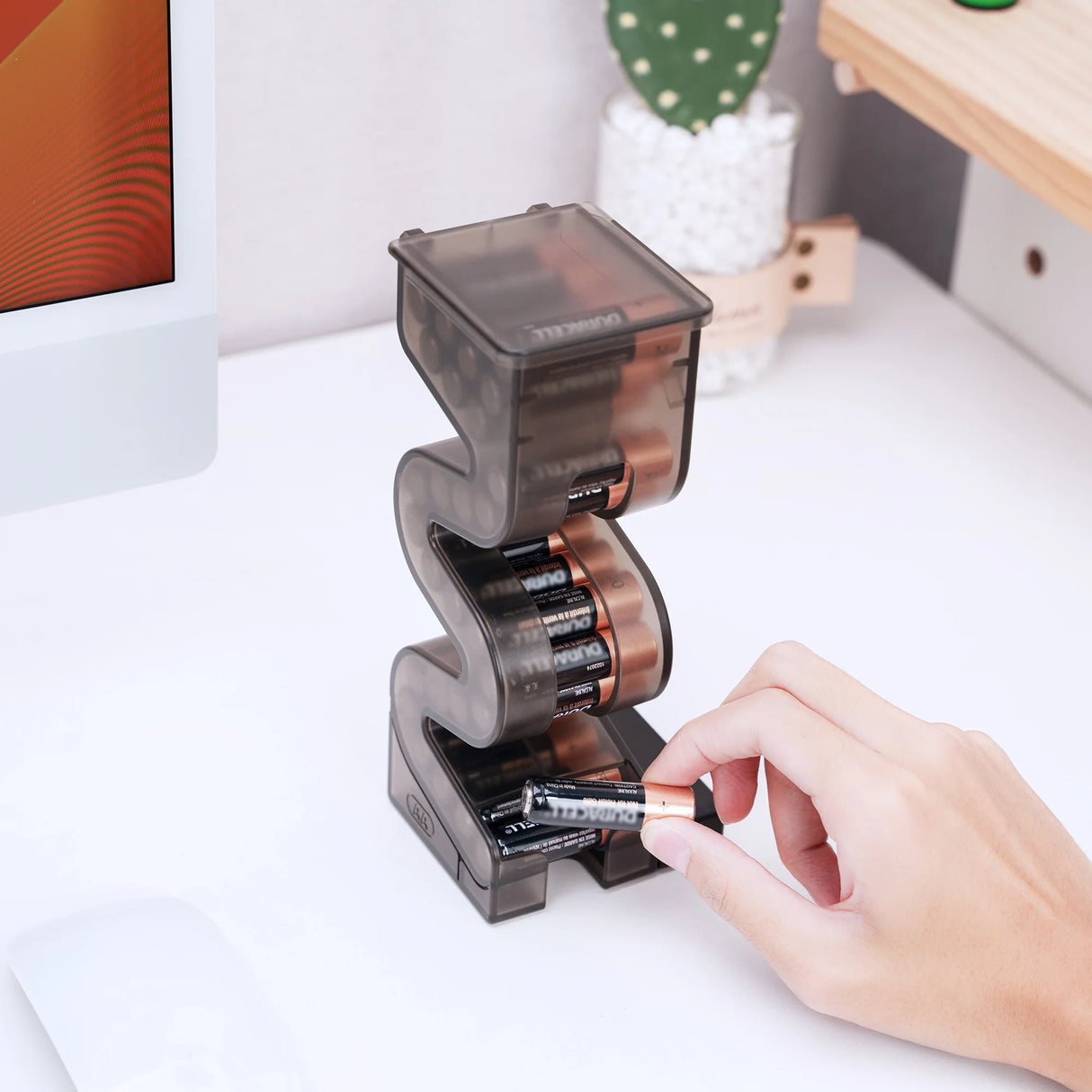 Battery Ladder Dispenser For 35 AAA Or 27 AA With Tester