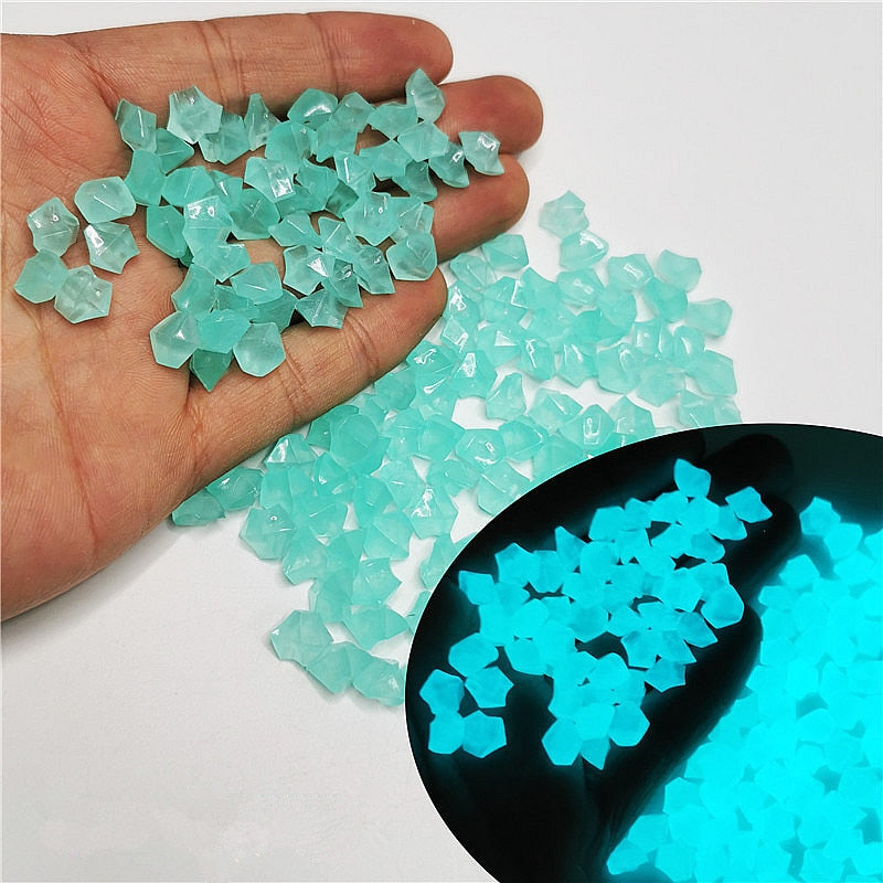 500 Or 1000Pcs Glow In The Dark Garden Pebbles. Crystal Rocks To Use in Your Fish Tank Or A Decorative Bowl.