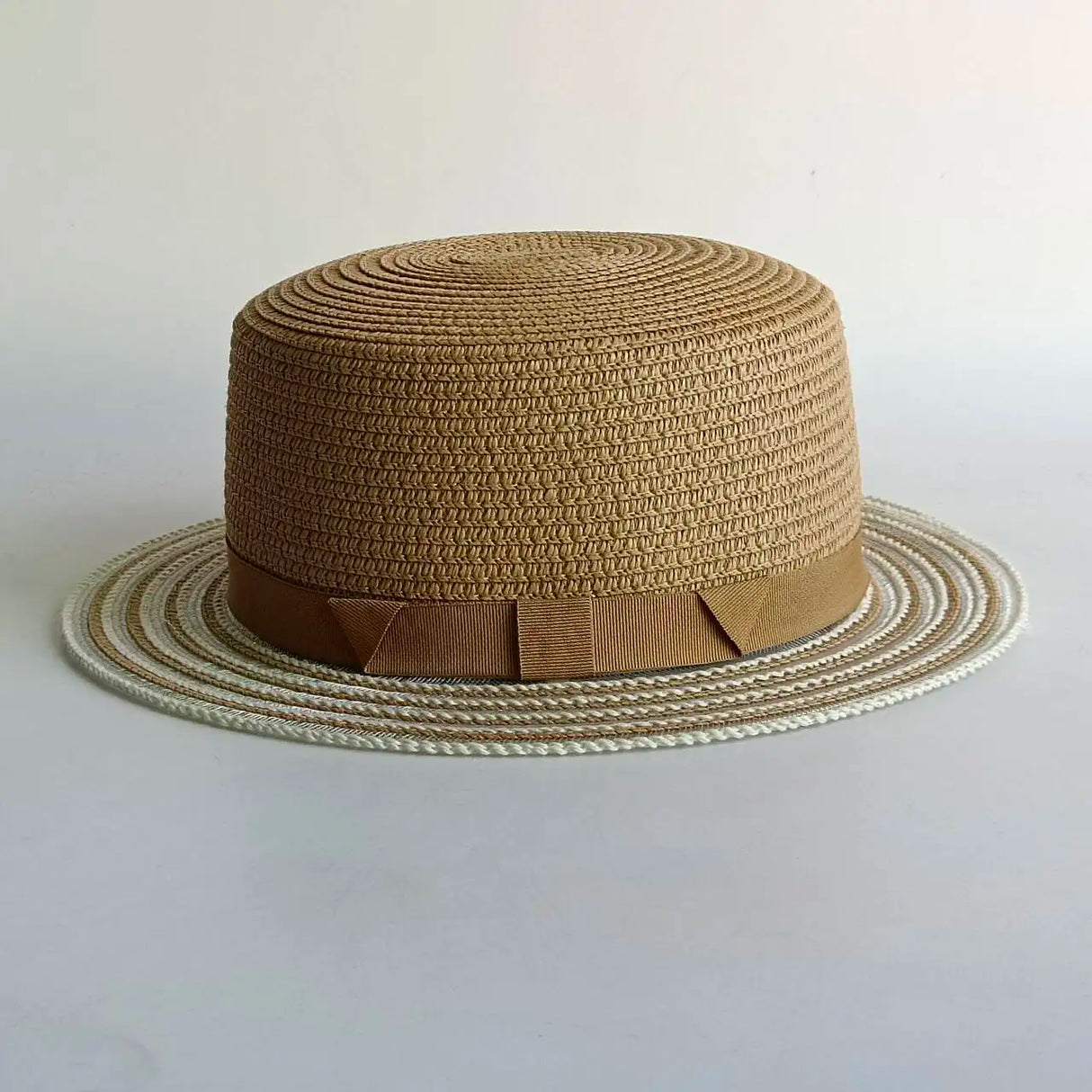 Women's Delicate Woven Summer Straw Hat