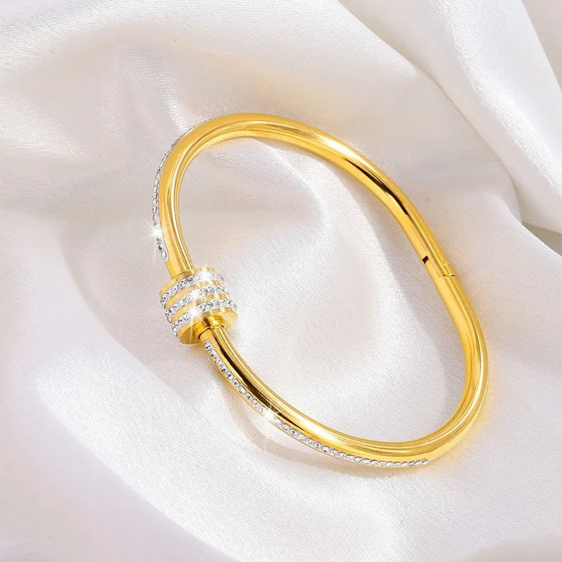Htpwe  Women's Stainless Steel/18k Gold Plated Zirconium Shell Bracelet