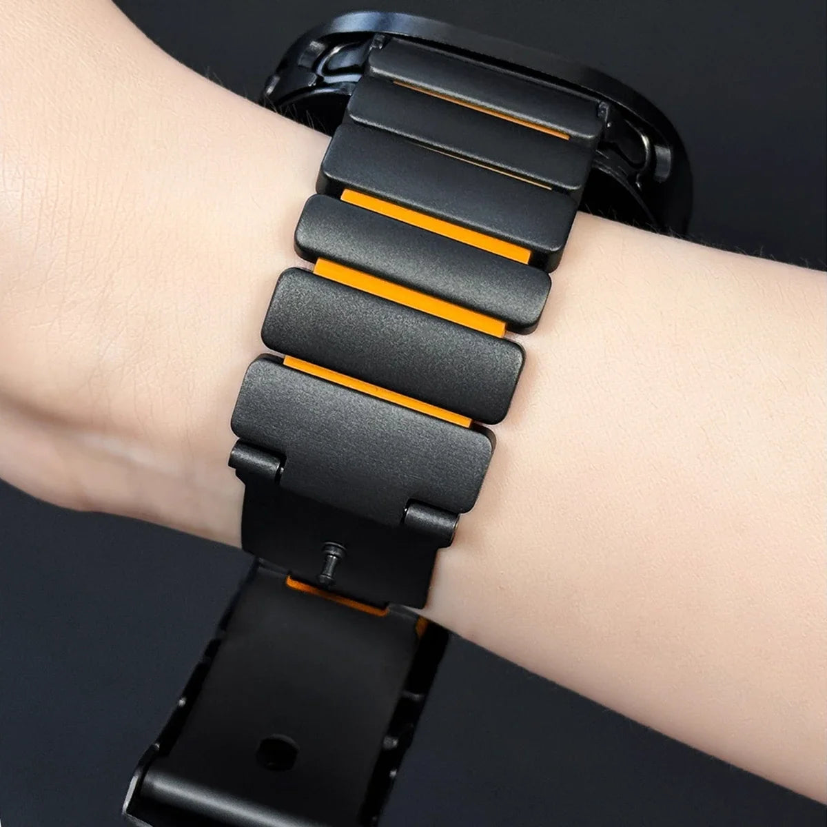 Luxury Titanium Strap for Apple Watch Ultra 3/2 49mm Series 11 10 46mm 45mm 44mm 42mm Or Silicone Bracelet For iwatch 9 8 7 6 SE 5