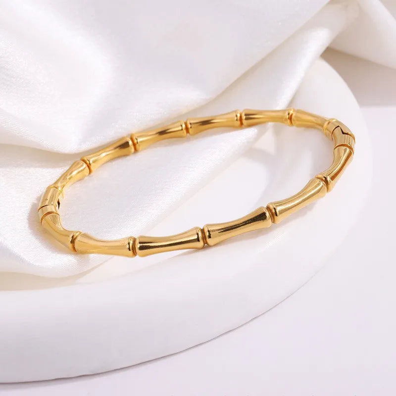 Htpwe  Women's Stainless Steel/18k Gold Plated Zirconium Shell Bracelet