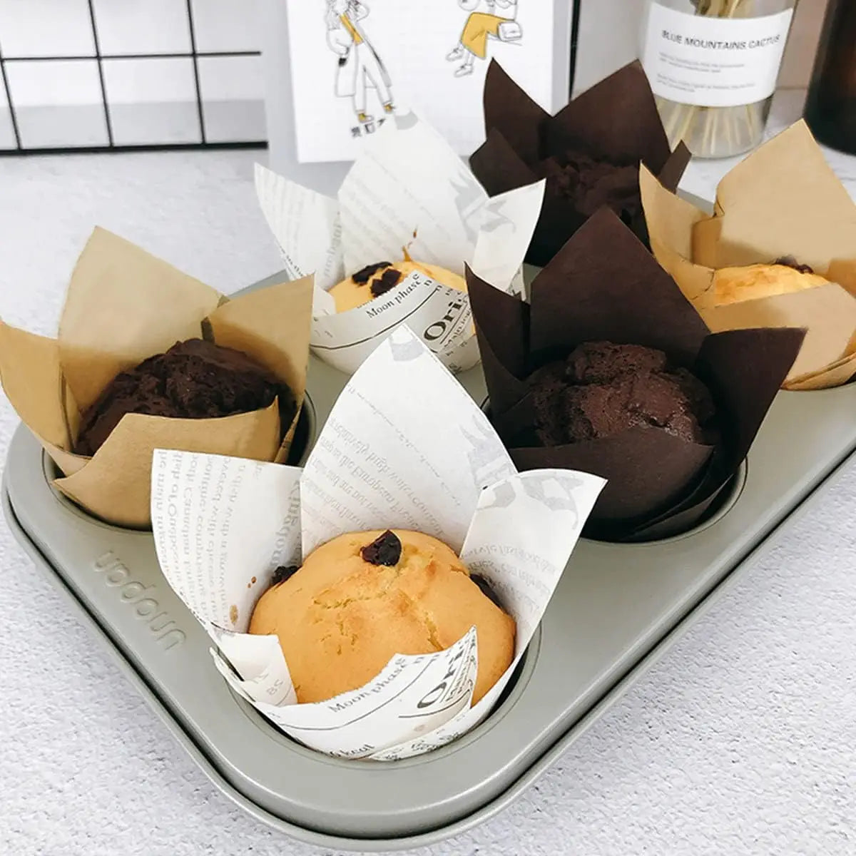 100pcs Oilproof Tulip Muffin Cupcake Liners