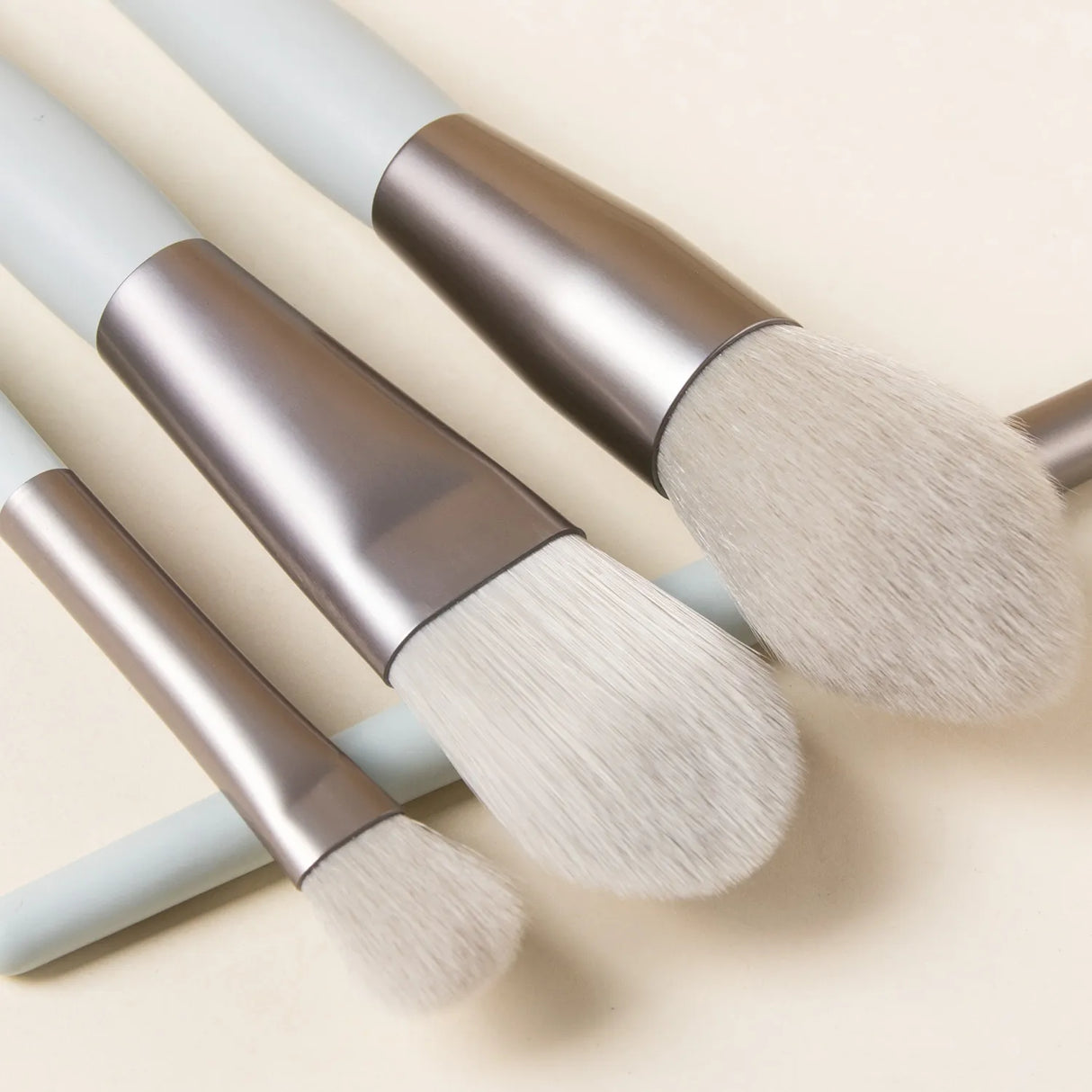 8Pcs Makeup Brush Set.