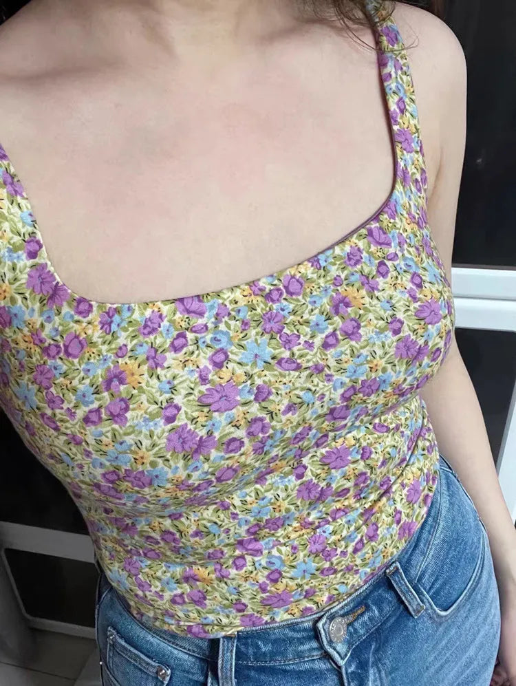 YUSHUHUA Women's Colorful Print Sports Tops With Pads