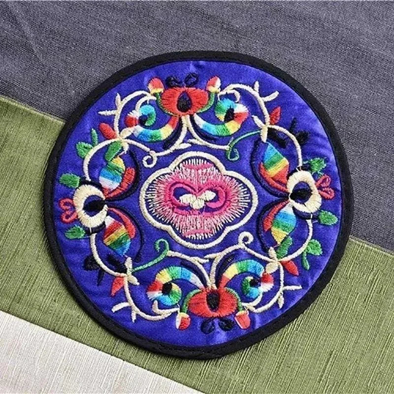 4PCS/set Embroidery Cloth Protective Coaster Mats