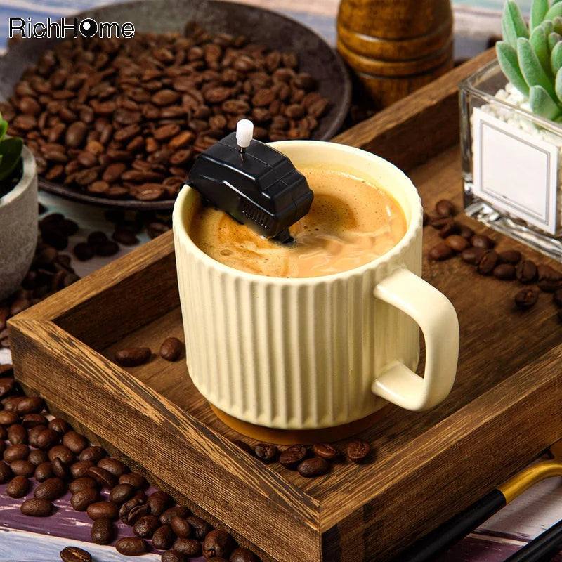 Wind Up Mini Boat Motor Coffee Stirrer