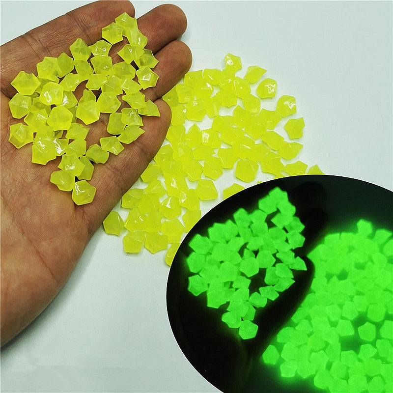 500 Or 1000Pcs Glow In The Dark Garden Pebbles. Crystal Rocks To Use in Your Fish Tank Or A Decorative Bowl.