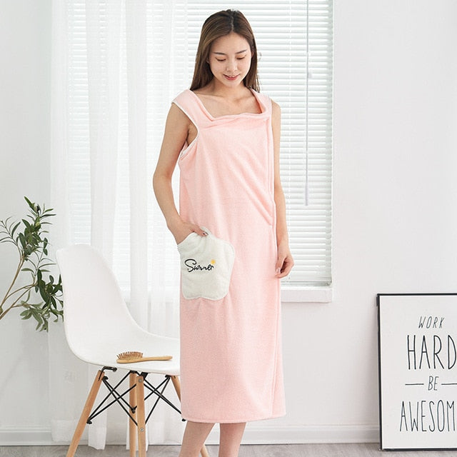 Women's Soft and Absorbent Bathrobe.