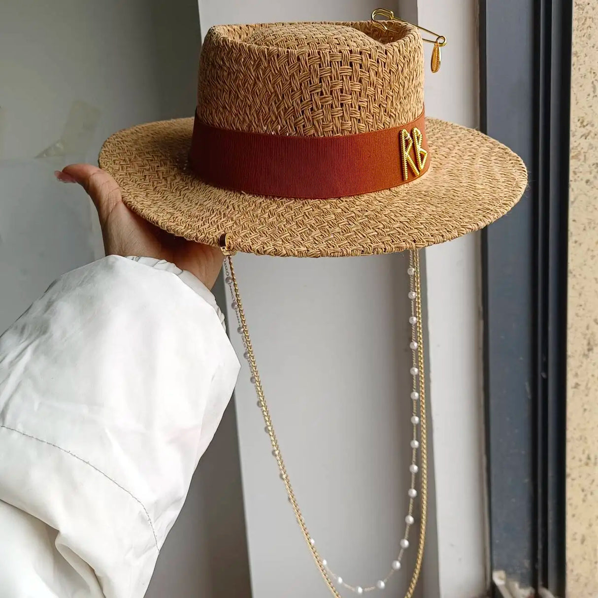 Women's Delicate Woven Summer Straw Hat