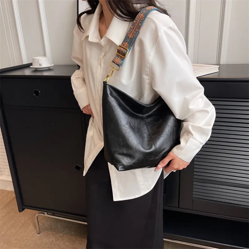 MOODS Soft PU Leather Designer Luxury Shoulder Bag.