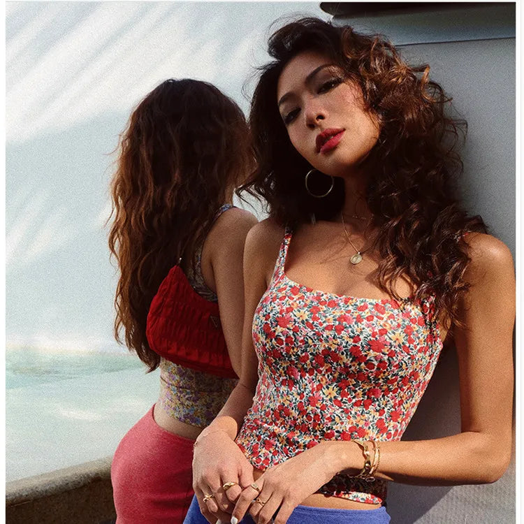 YUSHUHUA Women's Colorful Print Sports Tops With Pads