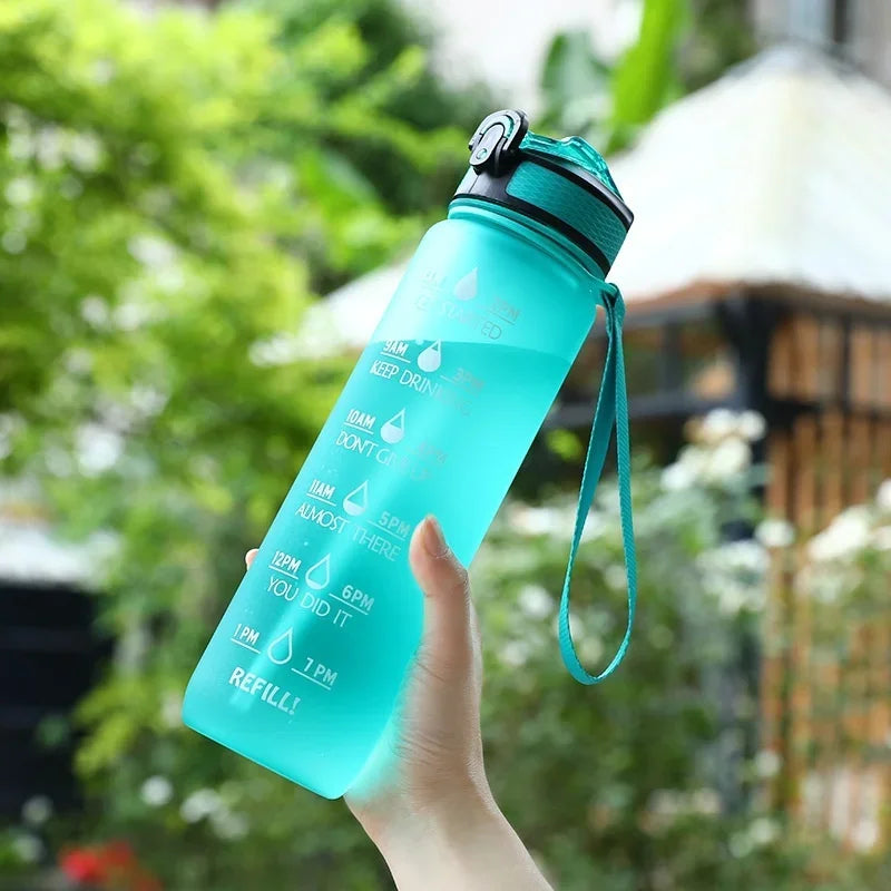1L BPA Free Reusable Thermal Plastic Drinking Bottle