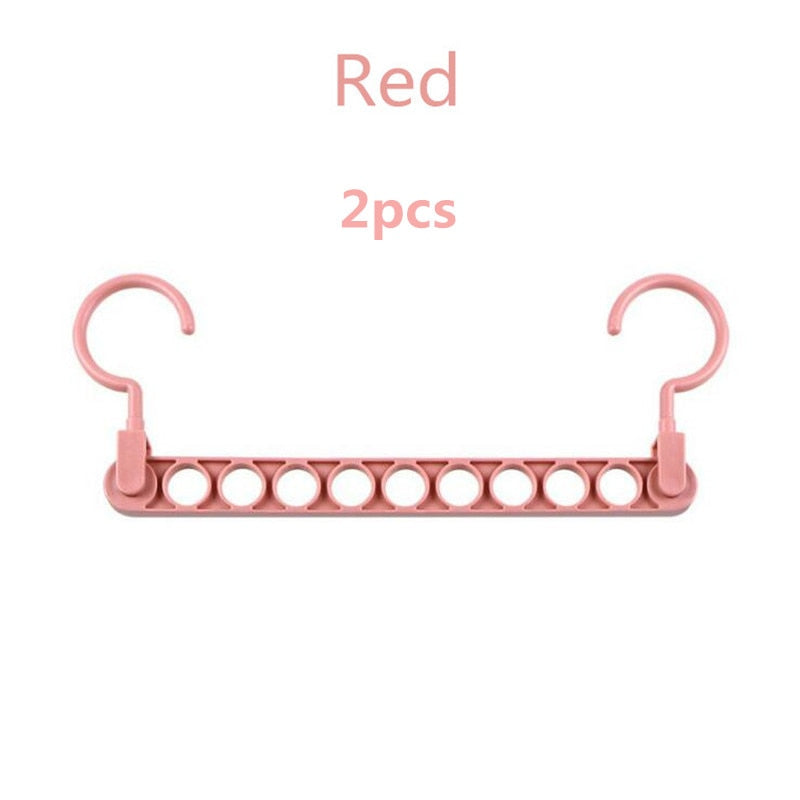 Plastic multi-port support hangers for Clothes.