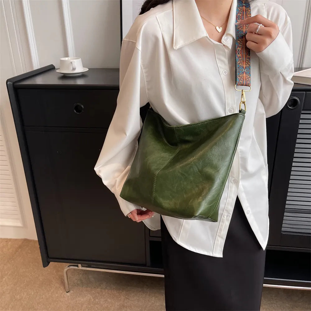 MOODS Soft PU Leather Designer Luxury Shoulder Bag.