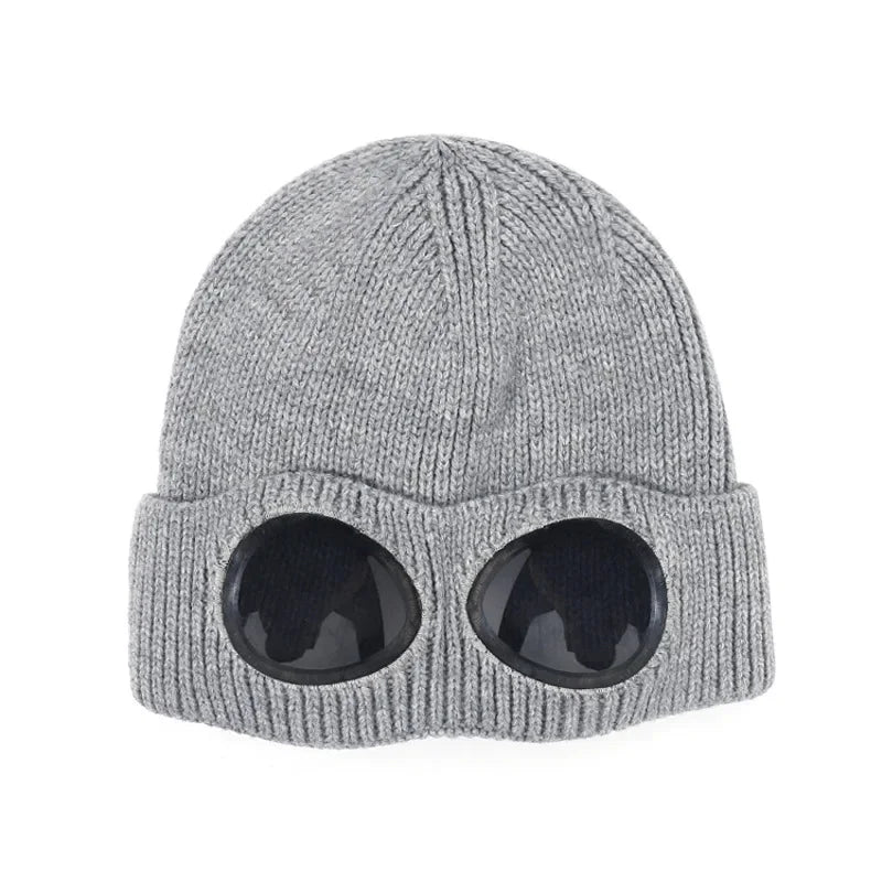 Men And Women's Knitted Beanie With Goggles