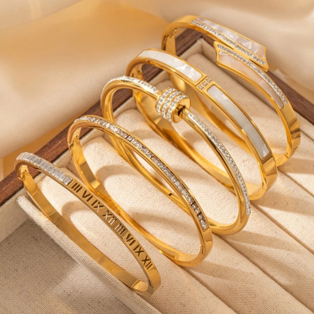 Htpwe  Women's Stainless Steel/18k Gold Plated Zirconium Shell Bracelet