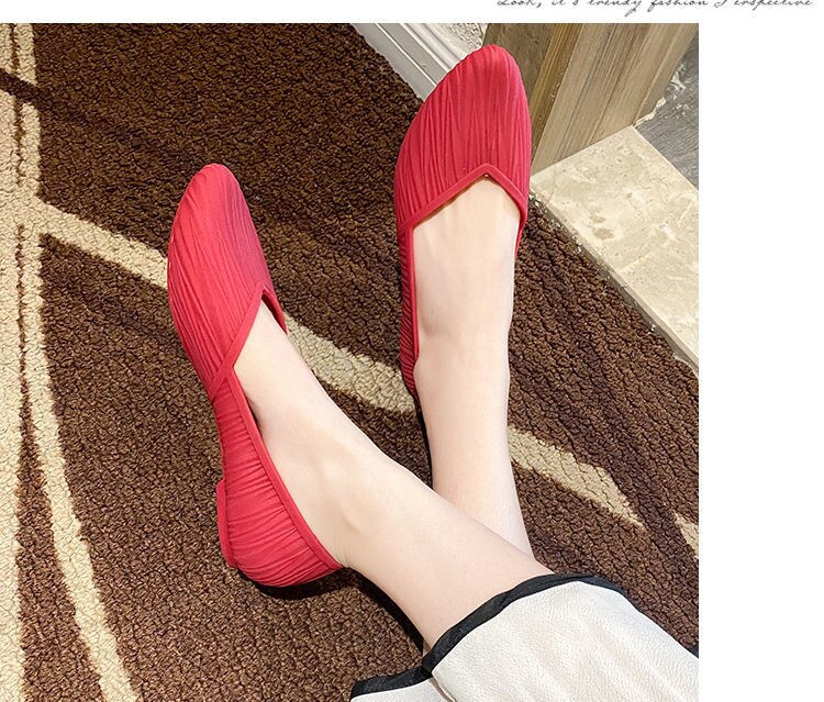 Low-top Waterproof Non-slip Rubber Shoes.