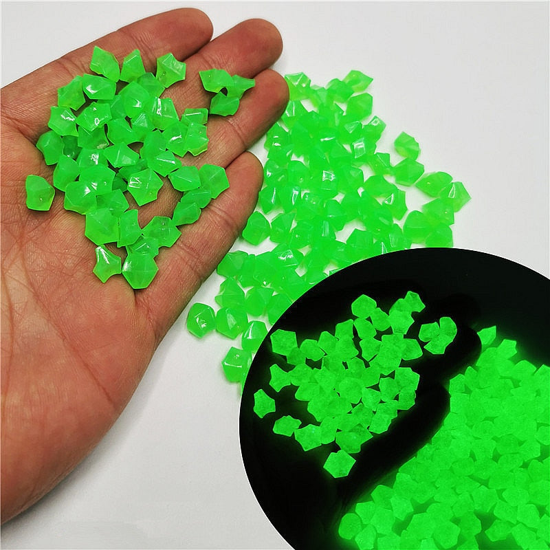 500 Or 1000Pcs Glow In The Dark Garden Pebbles. Crystal Rocks To Use in Your Fish Tank Or A Decorative Bowl.