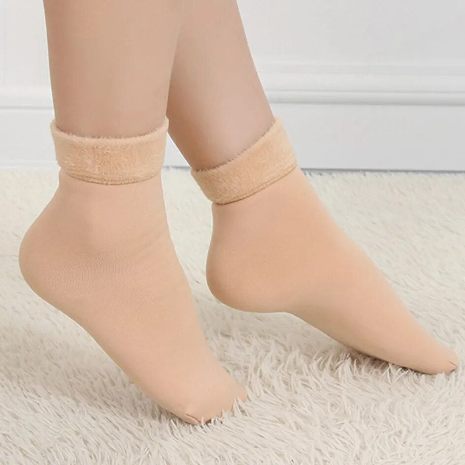 5 Pairs Women Casual Wool Thermal Winter Socks.
